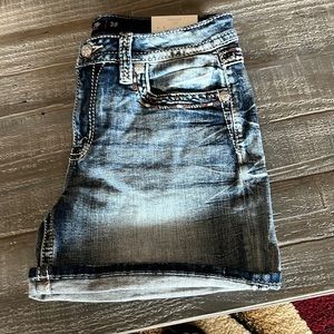 Miss me mid rise shorts